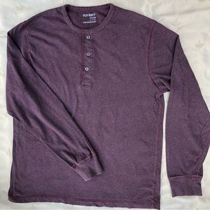 Old Navy long sleeve T-shirt
